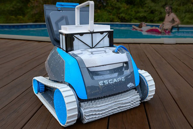 dolphin-escape-robotic-above-ground-pool-cleaner-5